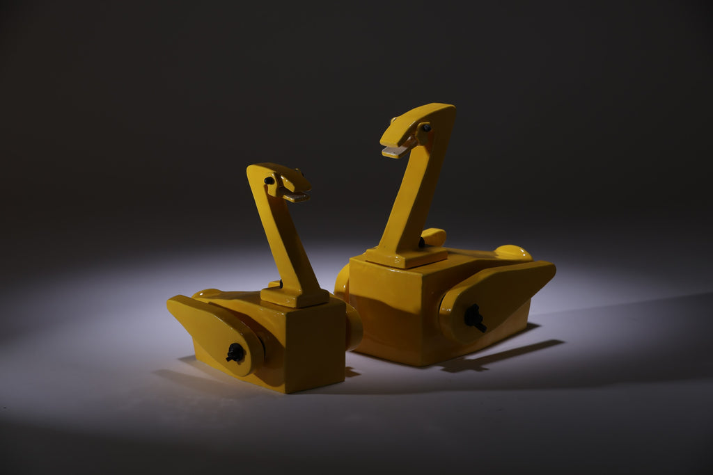 Black Swan (Yellow)