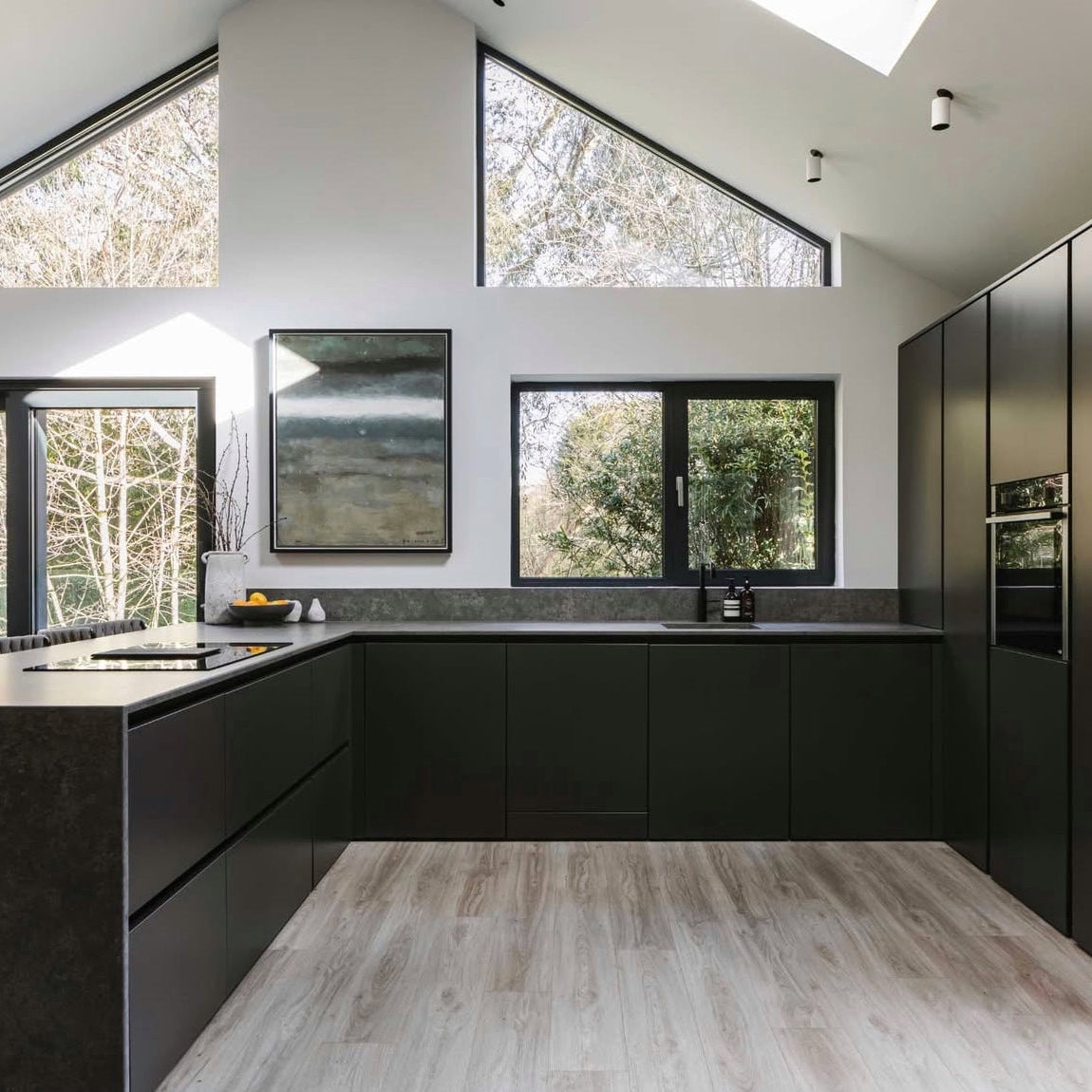 Commercial Projects & Case Studies – Canvas